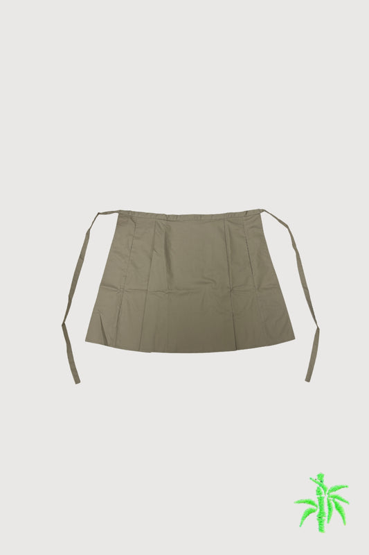Unisex Half Apron with Front Pleat and Side Pockets- Above the Knee APLG1012B